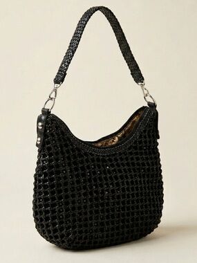 Black Lattice‑Texture Shoulder Bag Trendy Statement Purse | Glossy Y2K | Modern